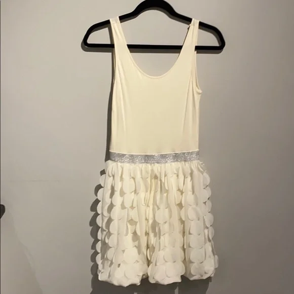 Girls H & M dress NWT - Picture 1 of 5